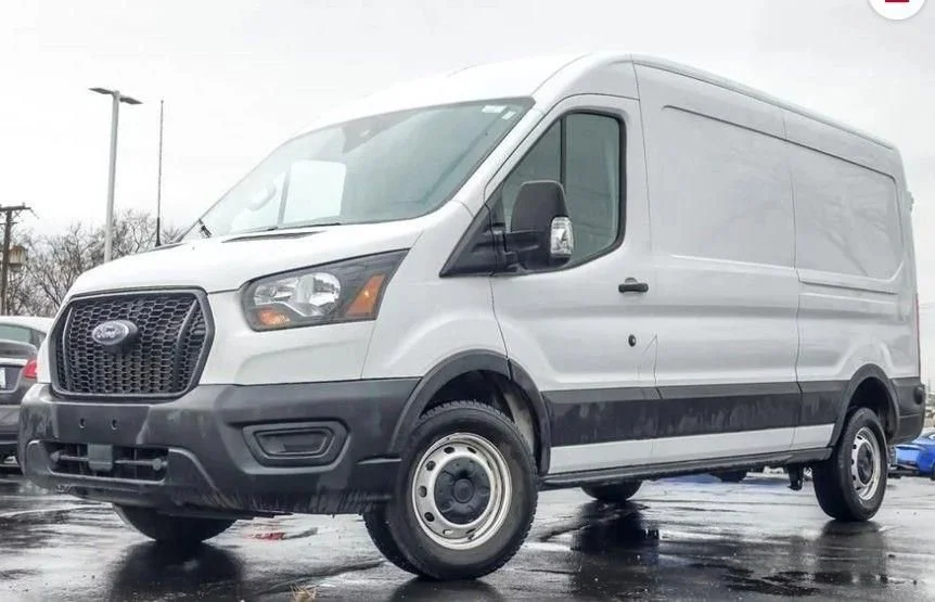 2023 Ford Transit 250 Med Roof 130 WB AWD's photo