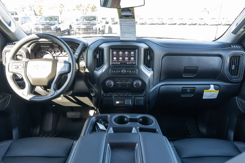 2026 Chevrolet Silverado 1500 Custom - Photo 9