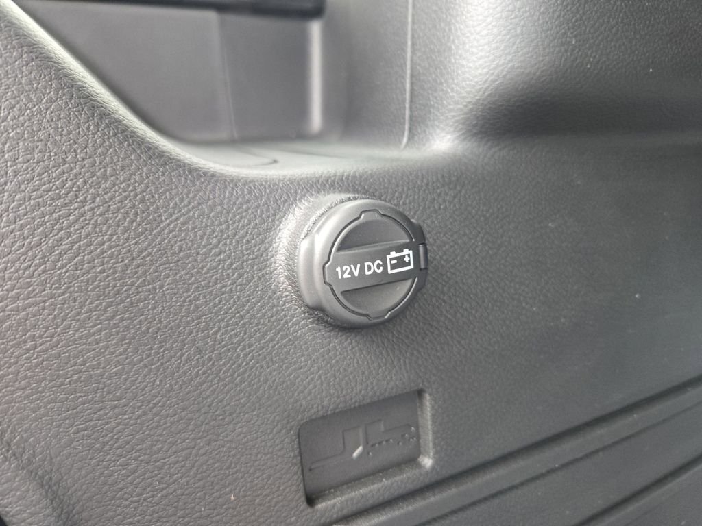 2025 Jeep Wrangler 4-Door Sahara - Photo 12