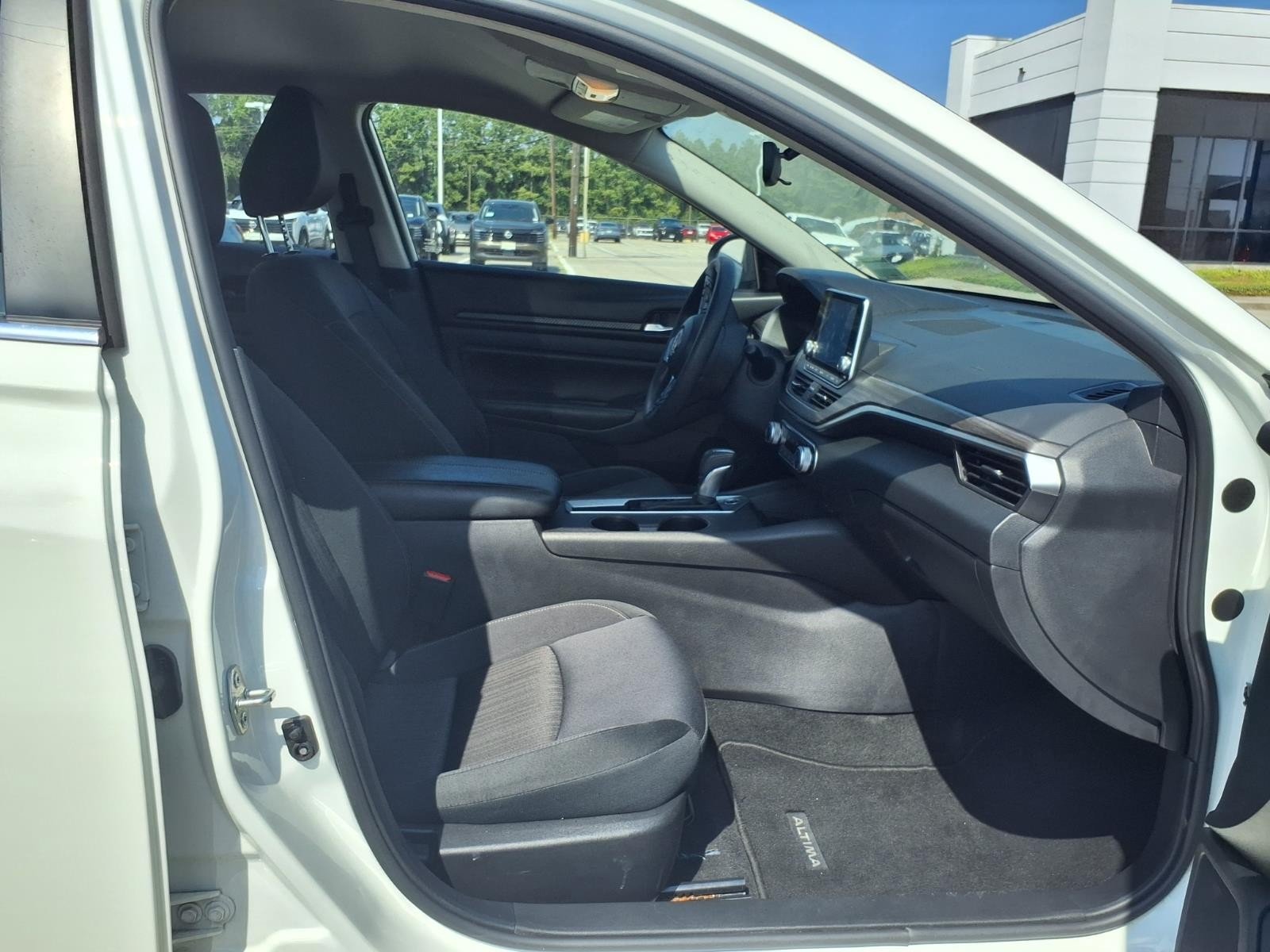 2025 Nissan Altima SV White at Robbins Nissan