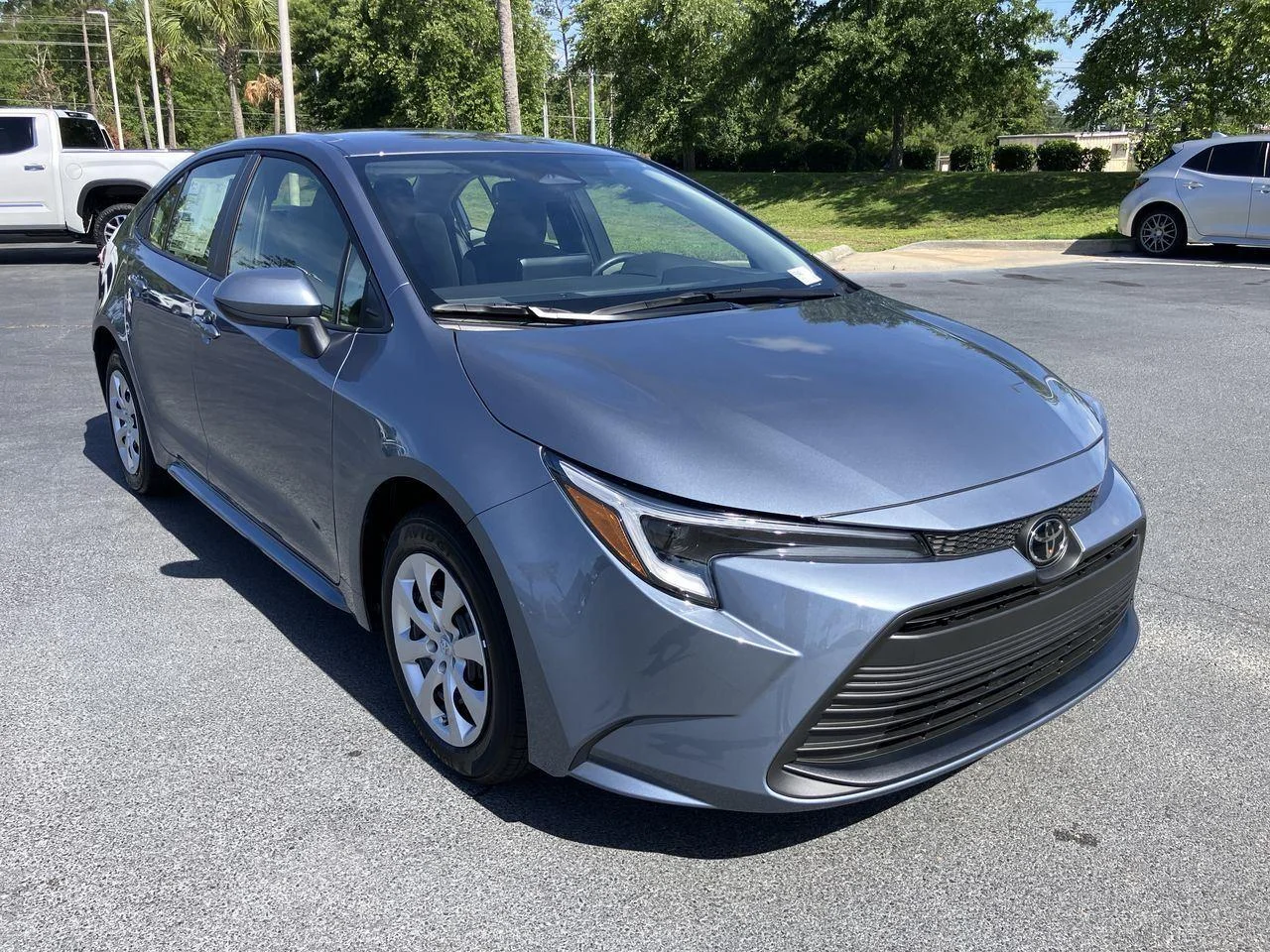 New 2026 Celestite Toyota Hybrid LE image 7