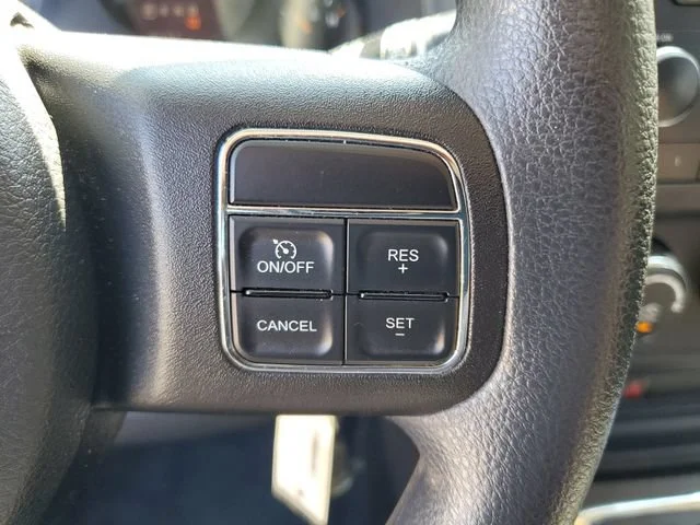 Used 2014 Granite Crystal Jeep Sport image 12