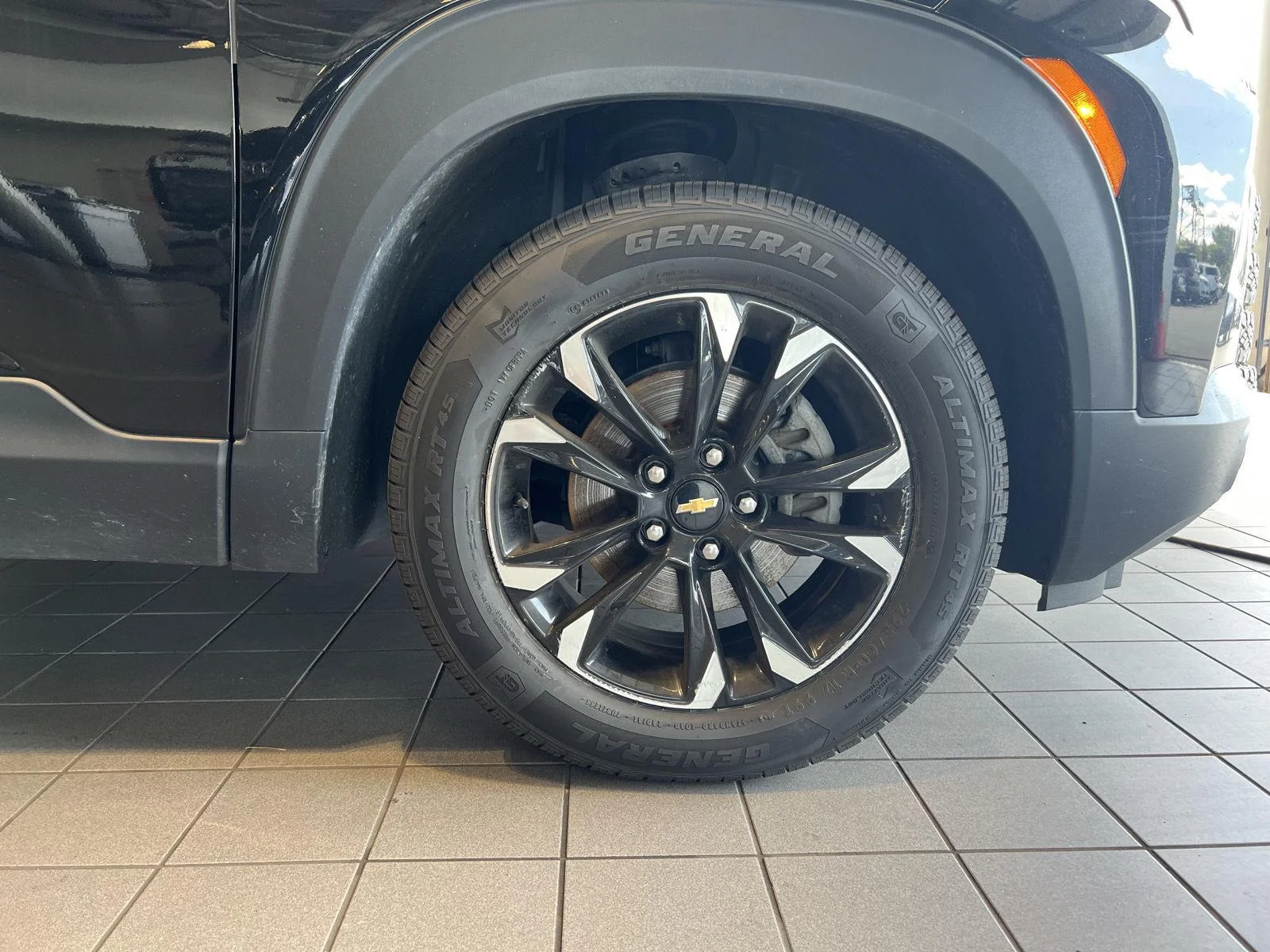 Used 2023 Mosaic Black Metallic Chevrolet LT image 8