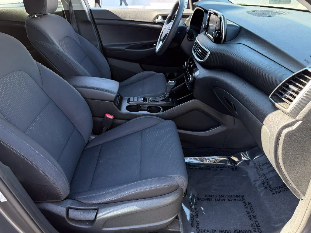 Used 2019  Hyundai Value image 15