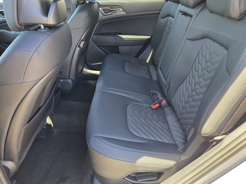 New 2026 Wolf Gray Kia X-Line image 9