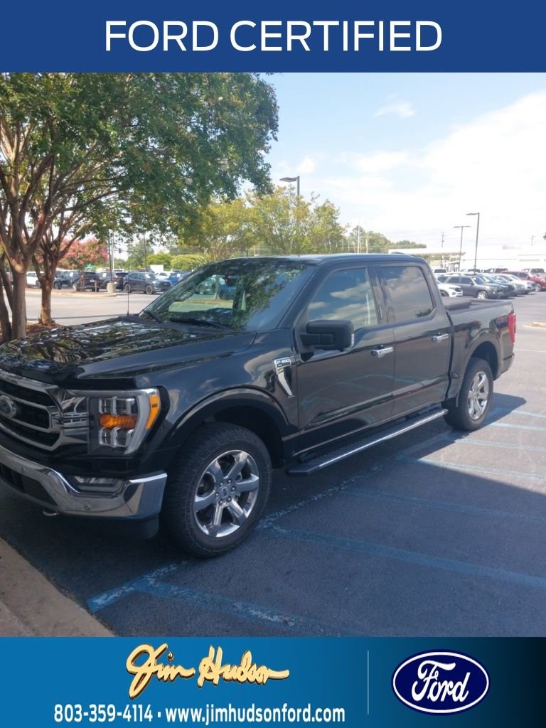 Used 2021 Black Ford XLT image 1