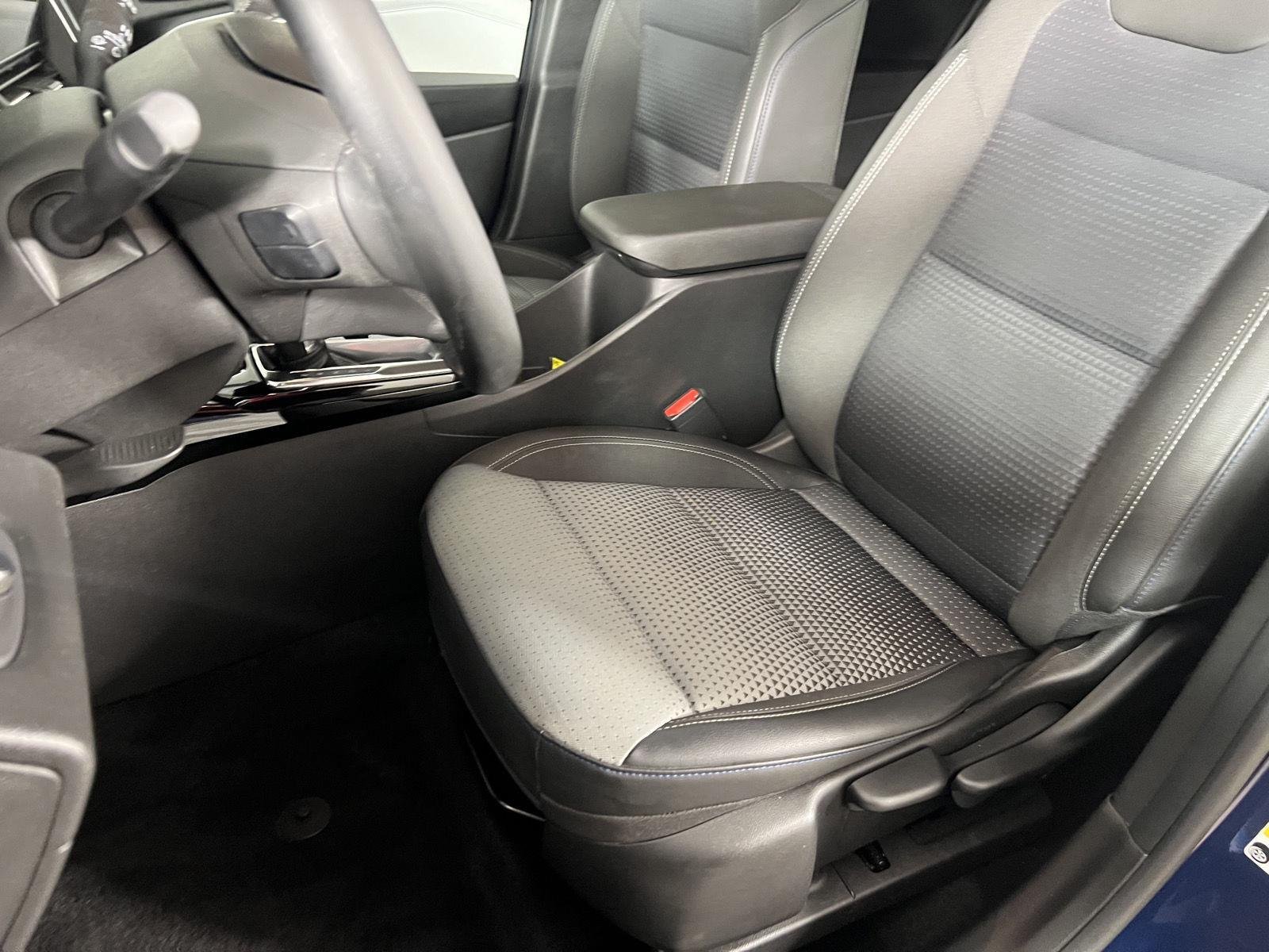 Used 2024 Blue Glow Metallic Chevrolet LT image 18