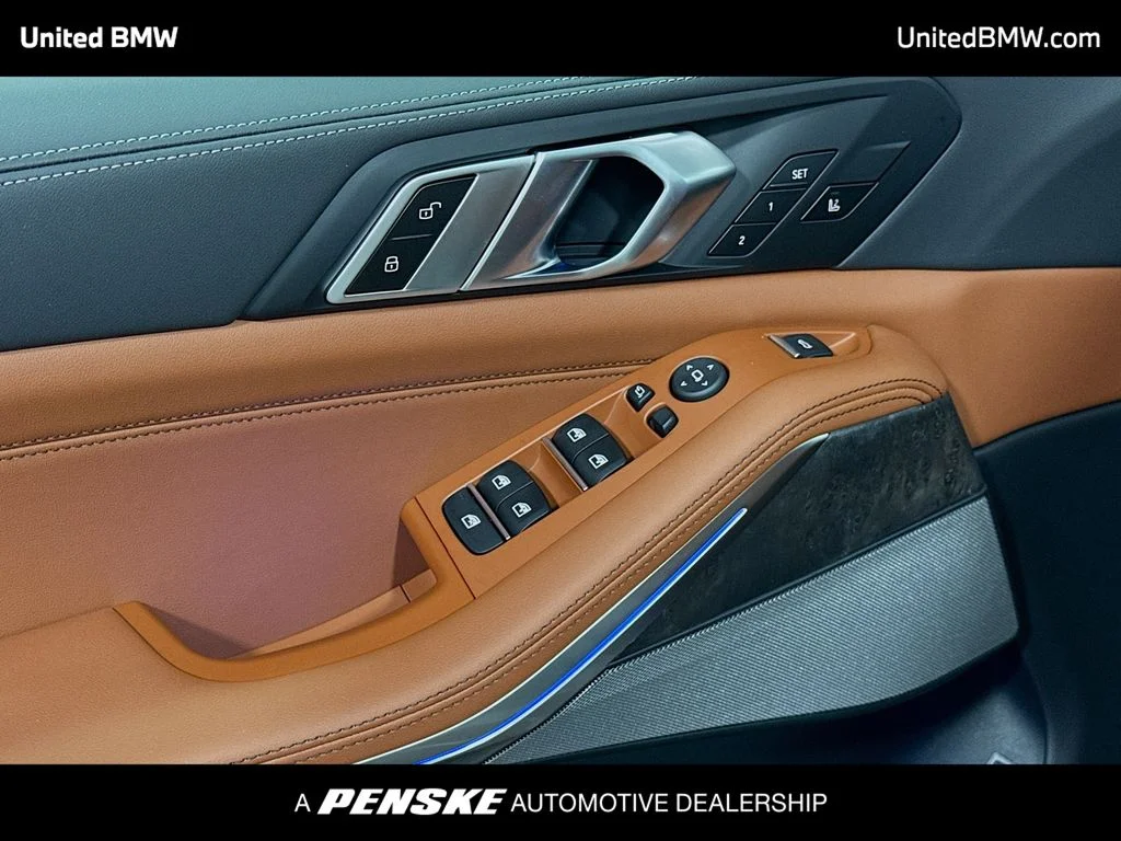 2026 BMW X5 50e - Photo 3