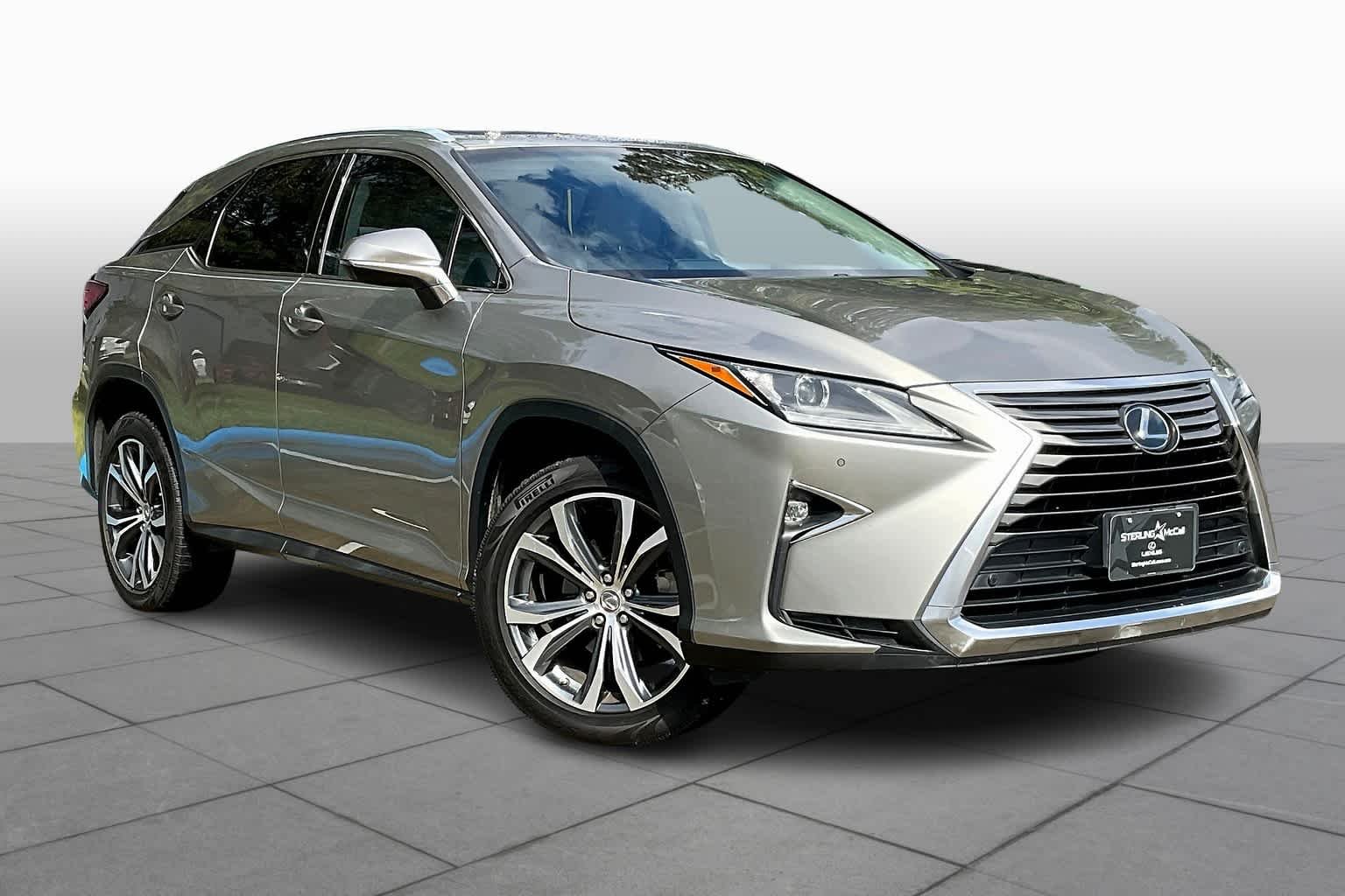 Used 2017 Atomic Silver Lexus  image 3