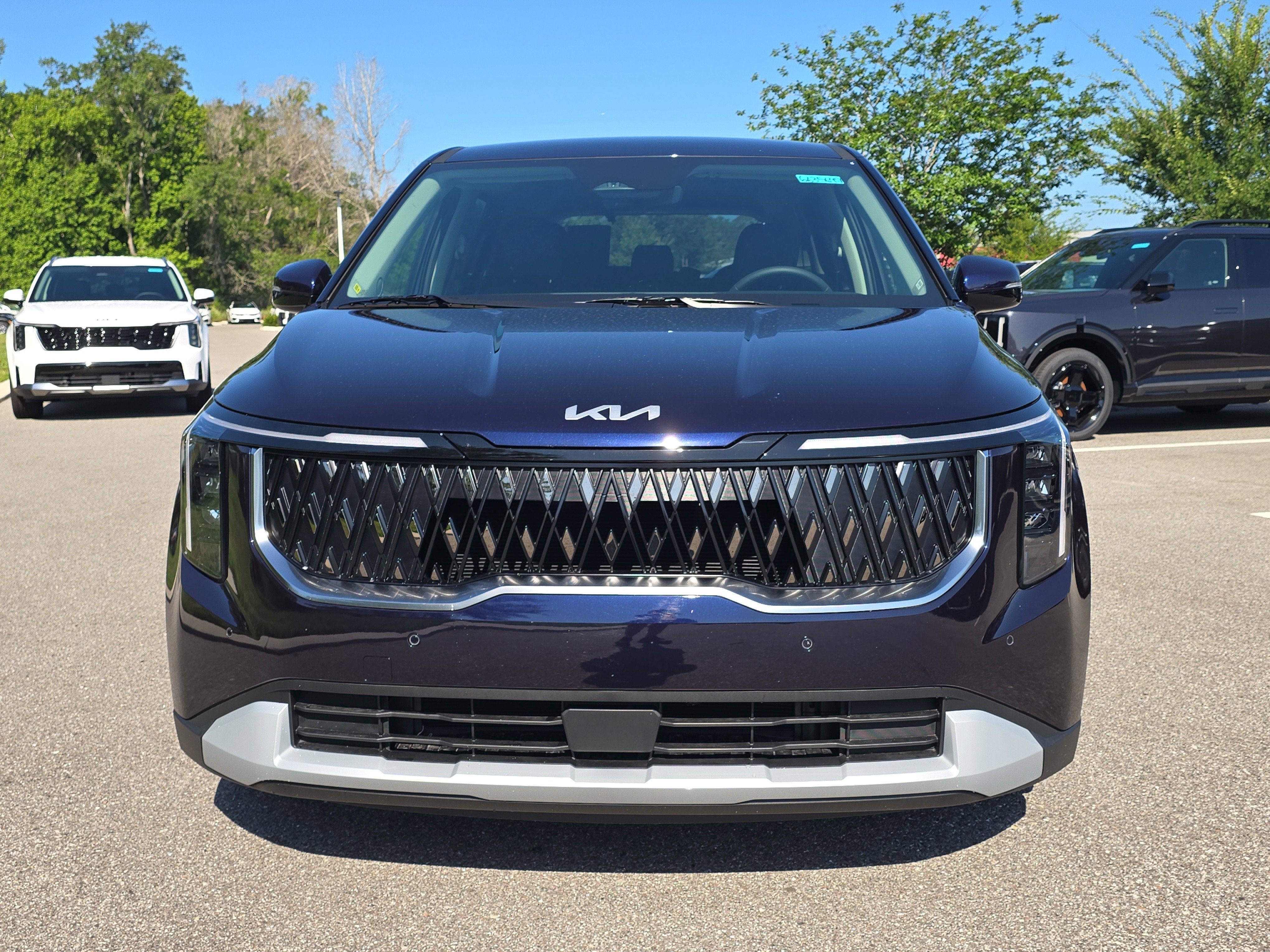 New 2026 Deep Chroma Blue Kia LXS image 3