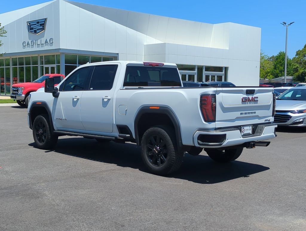 Used 2025 Summit White GMC AT4 image 4