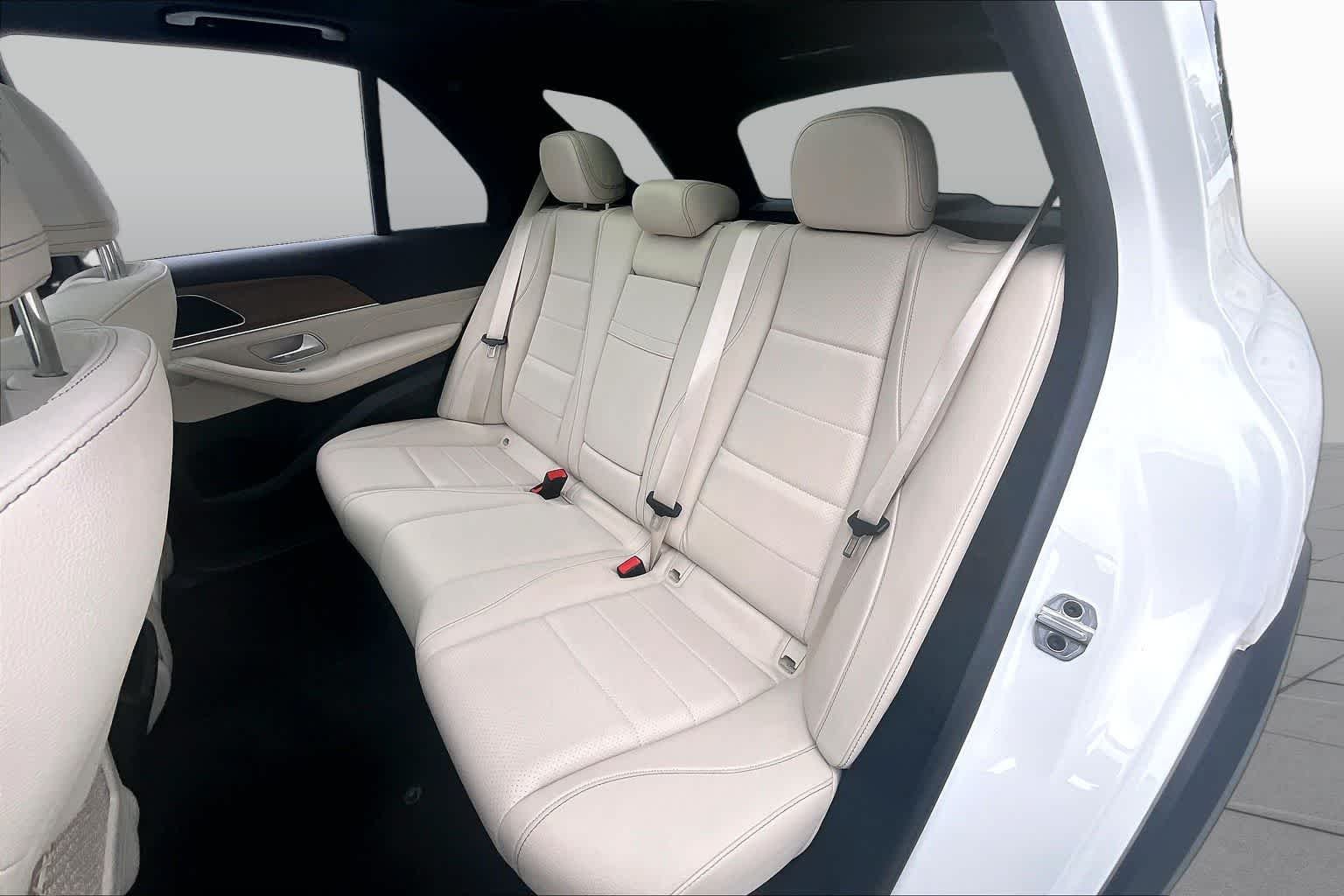 Used 2026 Polar White Mercedes-Benz GLE 350 image 21