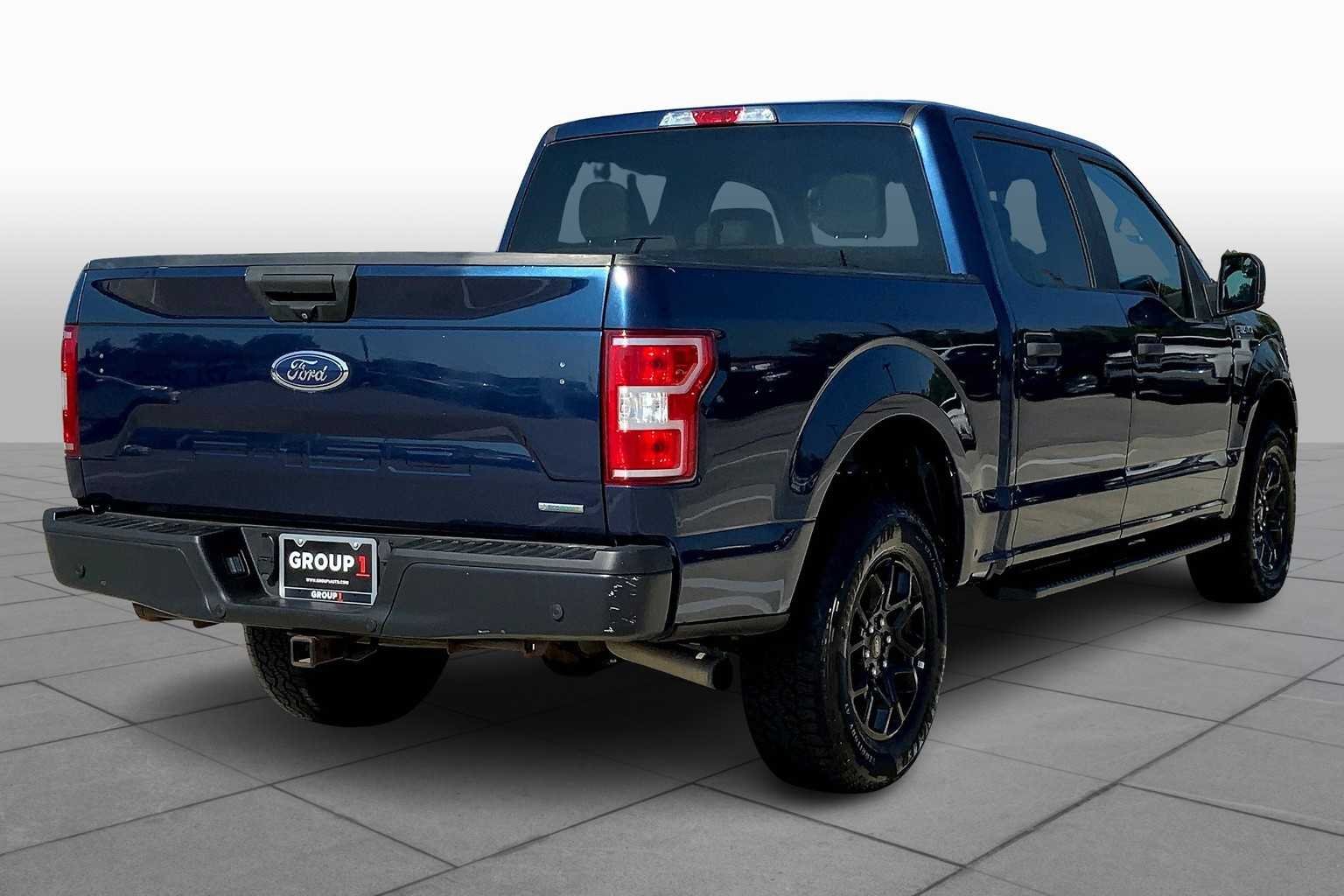 Used 2018 Blue Jeans Metallic Ford XL image 23