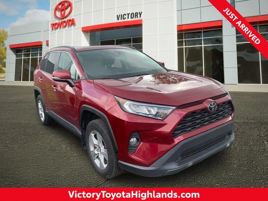 Used 2019 Red Toyota XLE image 1