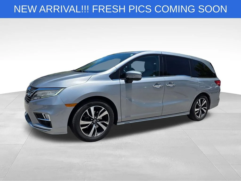 Used 2019 Silver Honda Elite image 2