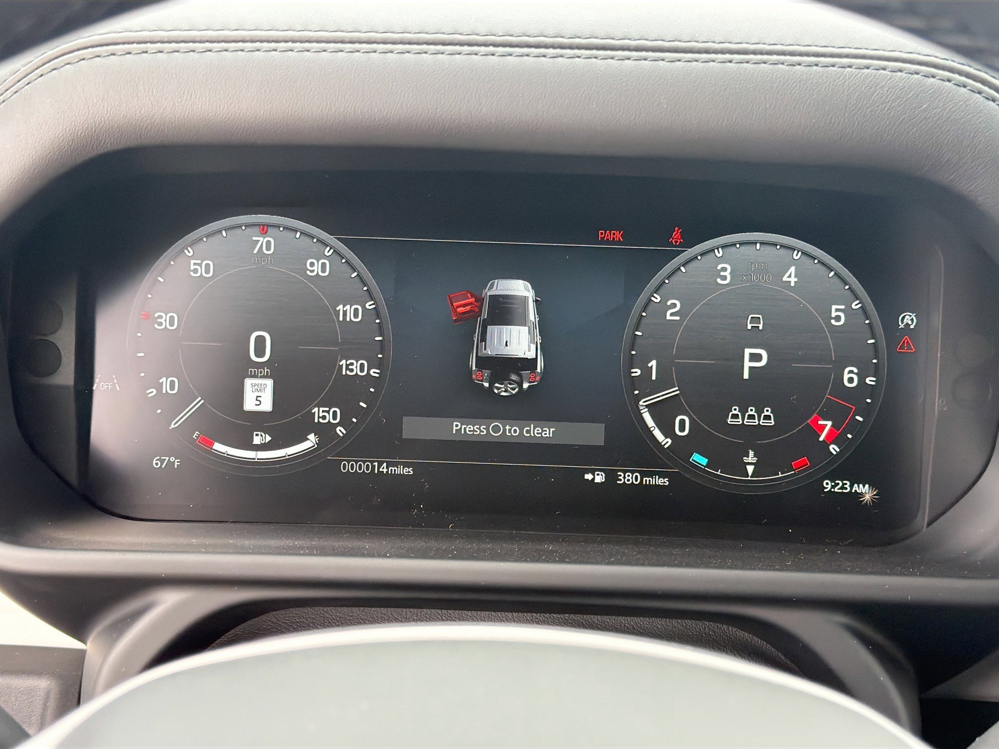 2026 Land Rover Defender X-Dynamic SE - Photo 40