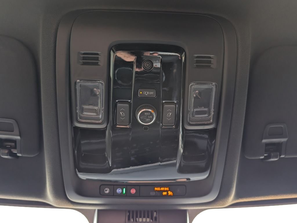 Used 2026 Gray Chevrolet Z71 image 13