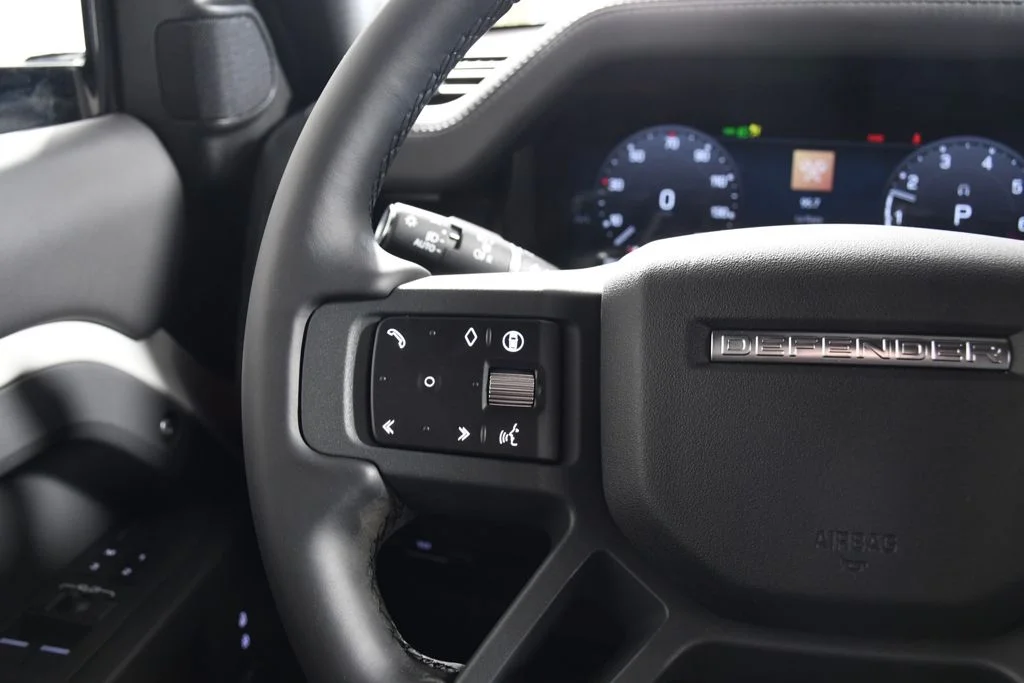 New 2026 Borasco Grey Land Rover X-Dynamic SE image 29