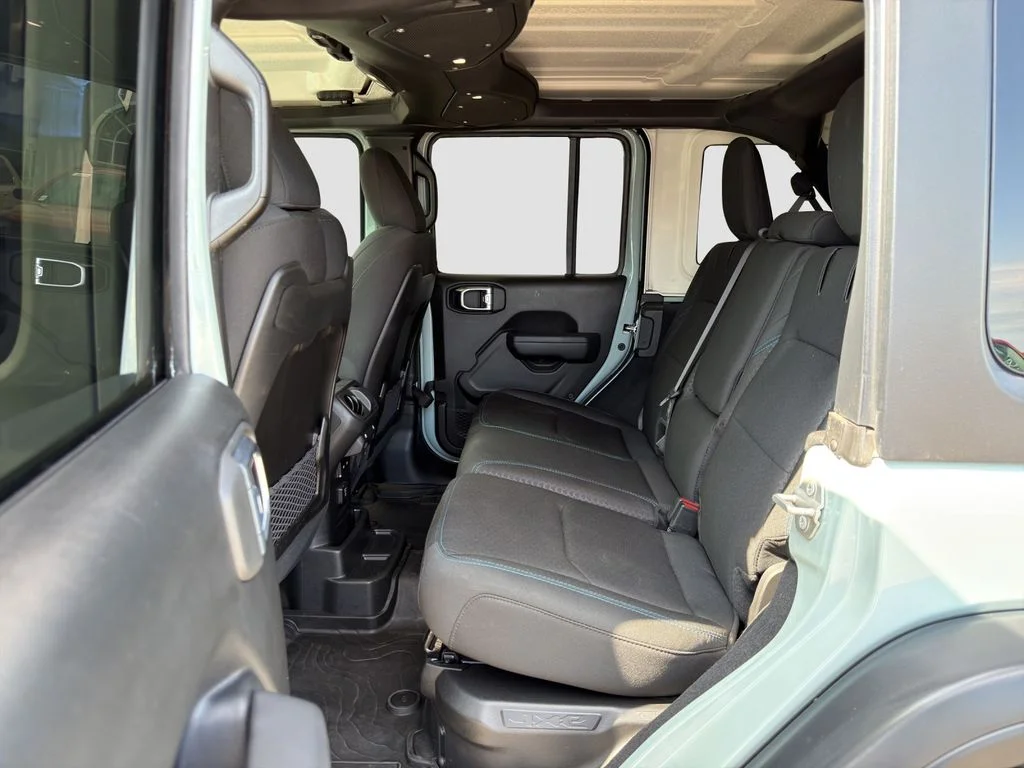 Used 2024 Gray Jeep Rubicon 4xe image 22
