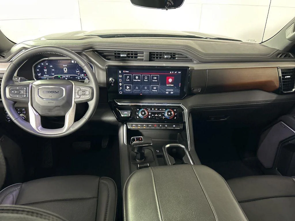 Used 2023 Titanium GMC Denali image 41