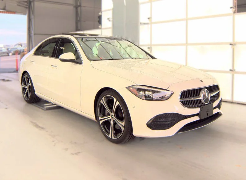 Used 2025 White Mercedes-Benz C 300 image 1