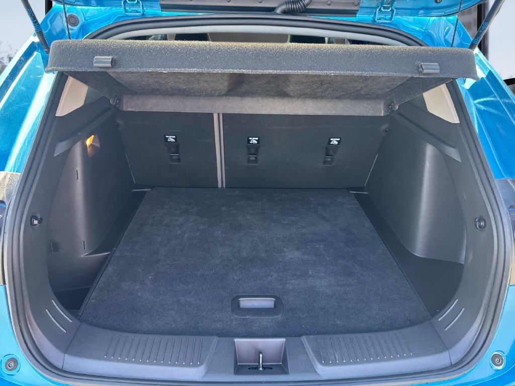 Certified Used 2025 Marina Blue Chevrolet ACTIV image 11