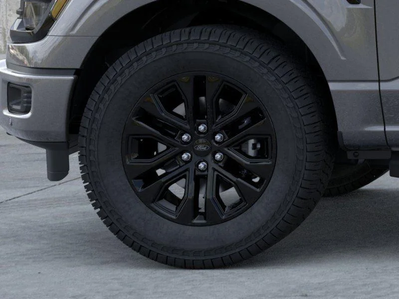 New 2026 Carbonized Gray Metallic Ford XLT image 4