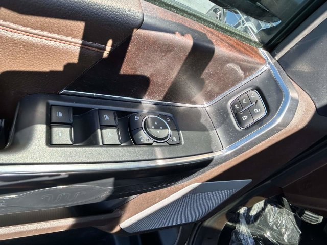 New 2026 Carbonized Gray Metallic Ford King Ranch image 18