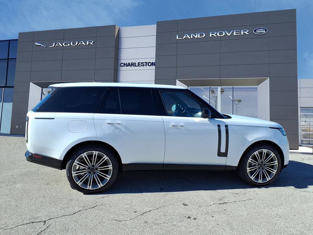 New 2026 Land Rover Range Rover SWB SE Sport Utility in Land Rover of ...