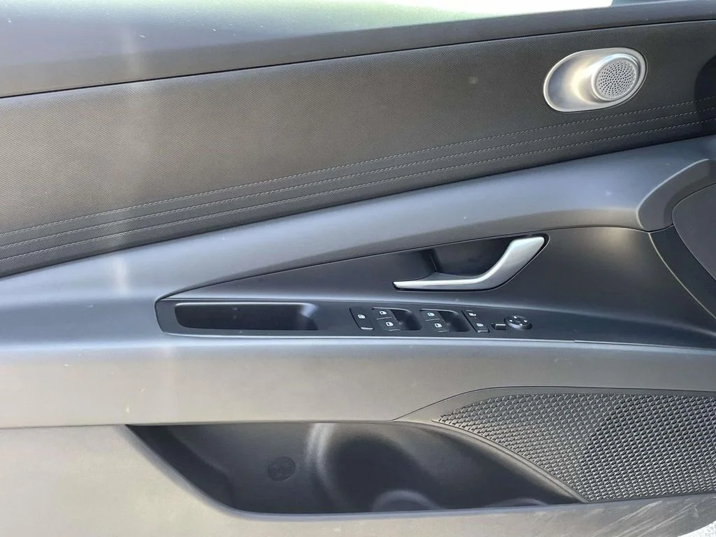 New 2026 Gray Hyundai SE image 13