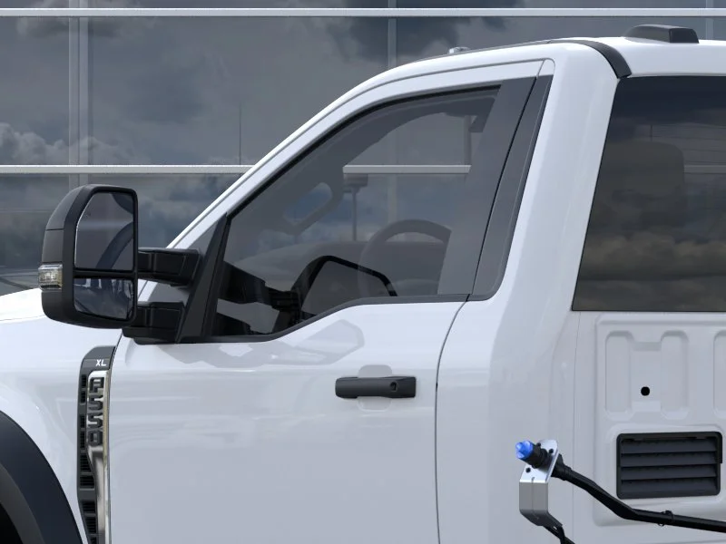 New 2026 Oxford White Ford F-550® XL image 20