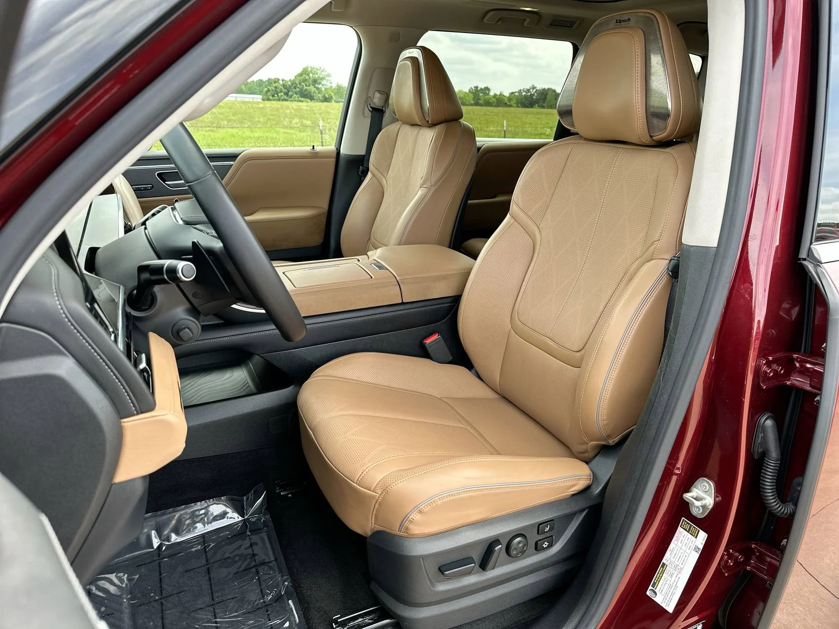 Used 2025 Coulis Red INFINITI SENSORY image 11