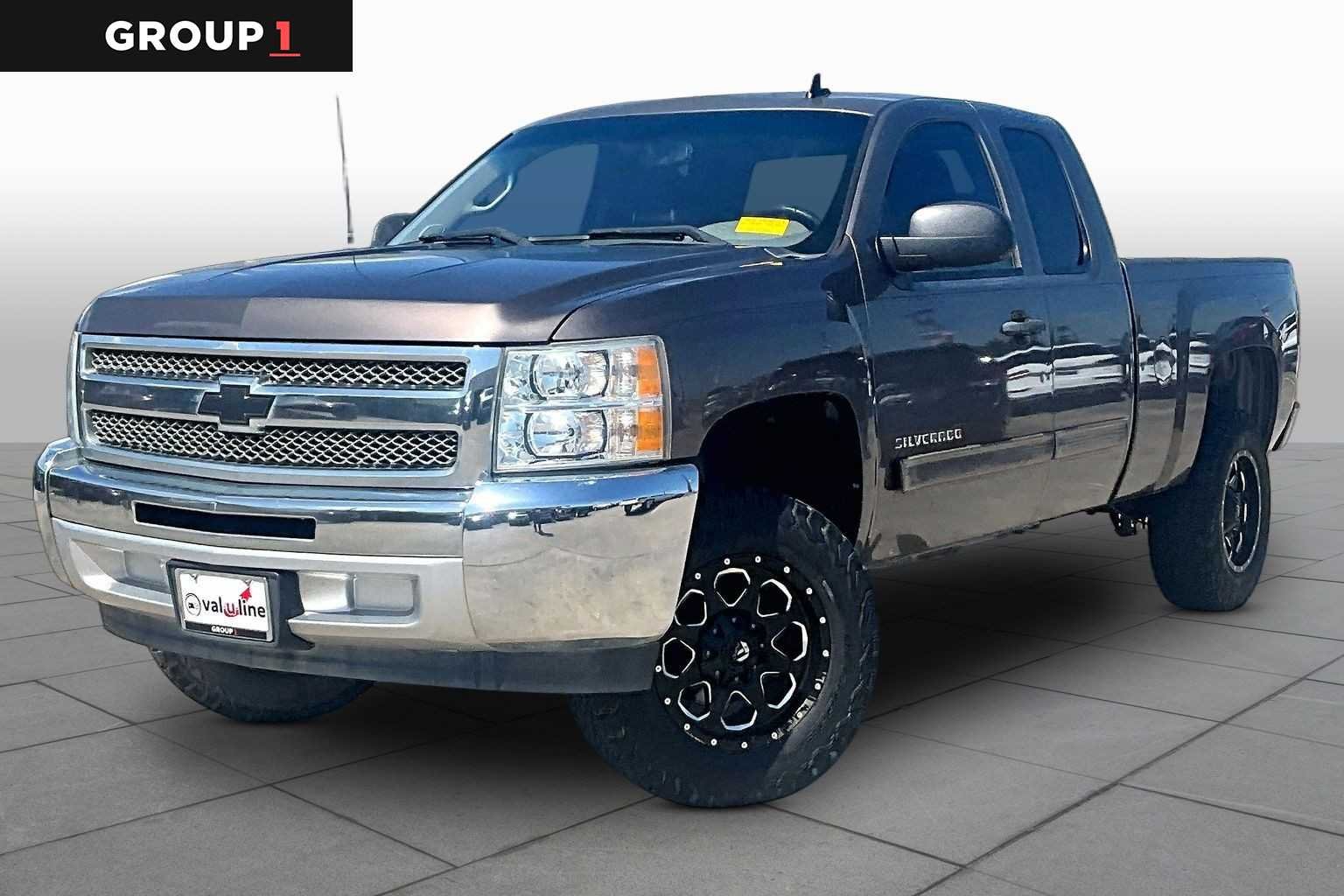 Used 2012 MOCHA STEEL METALLIC Chevrolet LS image 1