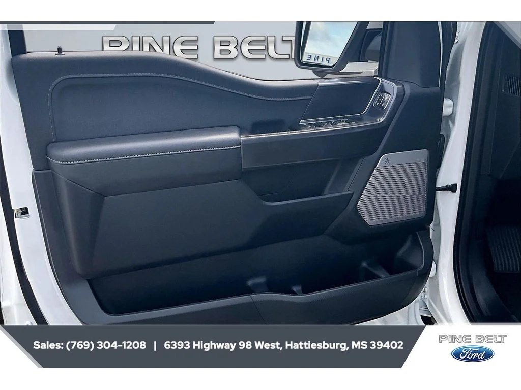 New 2026 Star White Metallic Tri-Coat Ford Lariat® image 18