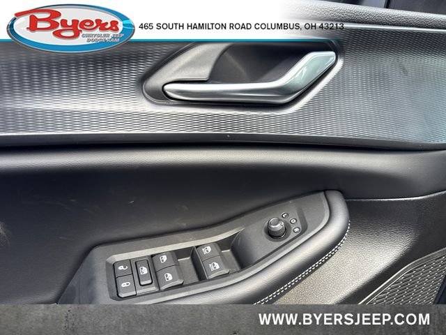 2025 Jeep Grand Cherokee L Laredo - Photo 13