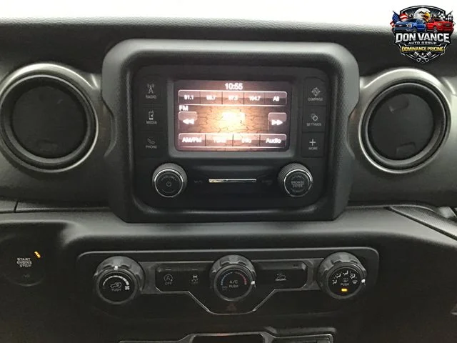 Used 2021 Gray Jeep Unlimited Willys image 18