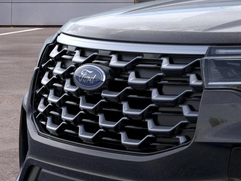 New 2026 Agate Black Metallic Ford Platinum™ image 17