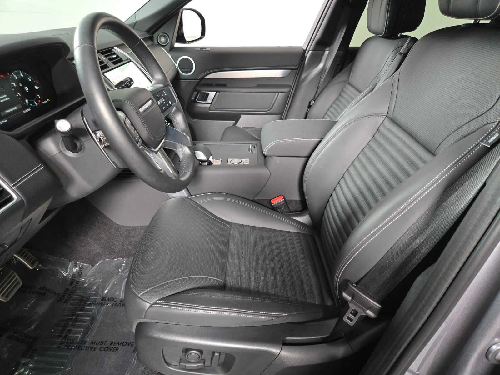Used 2026 Eiger Gray Metallic Land Rover Gemini Edition image 11