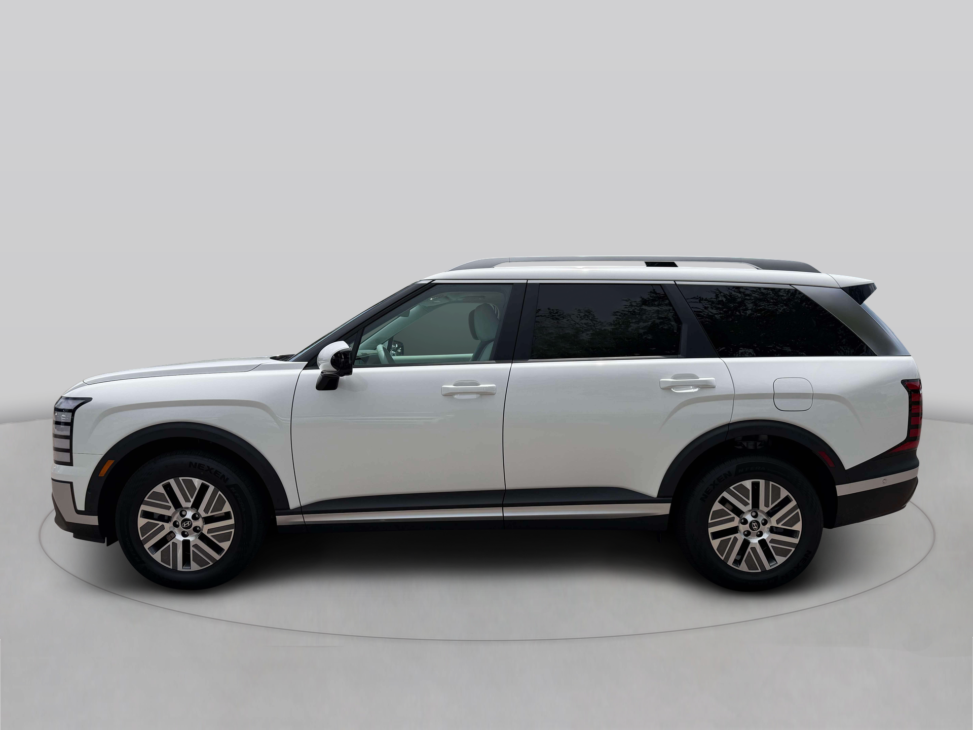 New 2027 White Hyundai SEL Premium 7P image 3