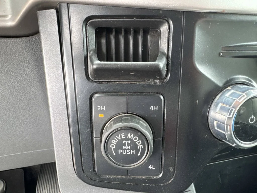 Used 2023 Blue Ford XLT image 51