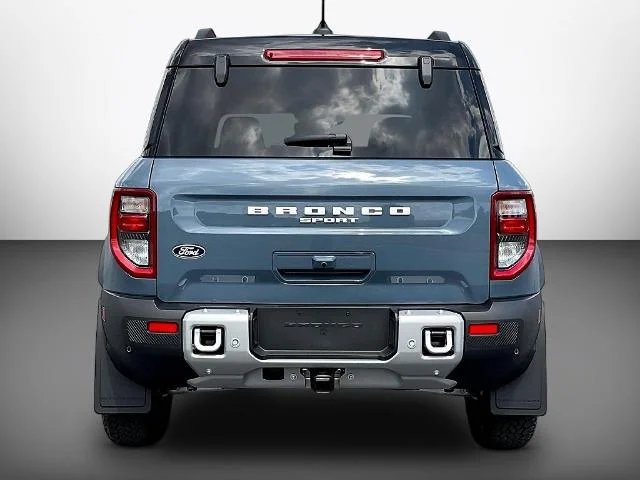 New 2026 Azure Gray Metallic Tri-Coat Ford Outer Banks® image 39