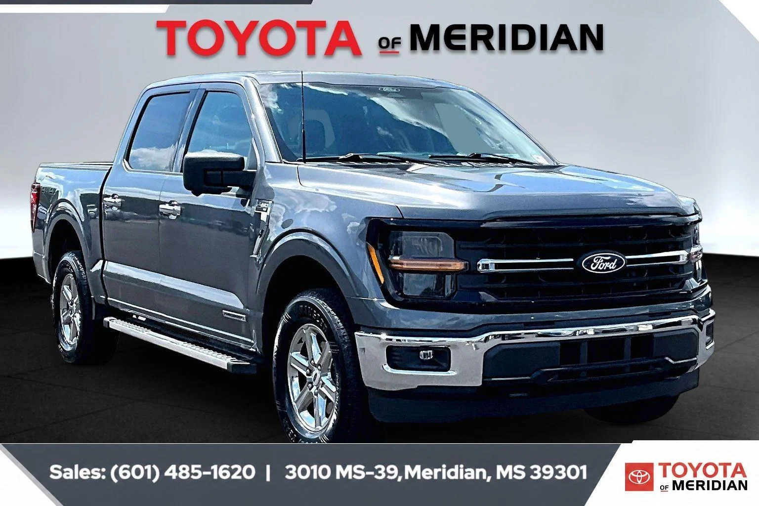 Used 2024 Carbonized Gray Ford XLT image 1