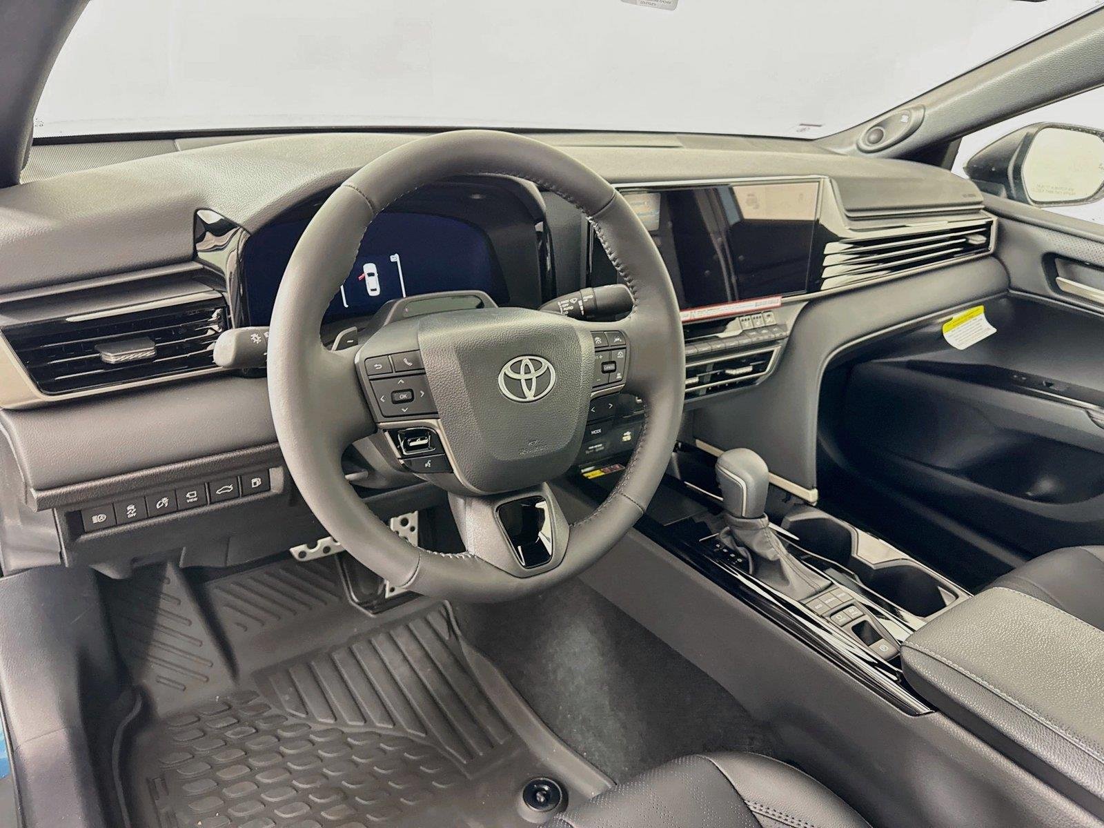 New 2026 Ocean Gem w/Midnight Black Metallic Roof Toyota XSE image 4