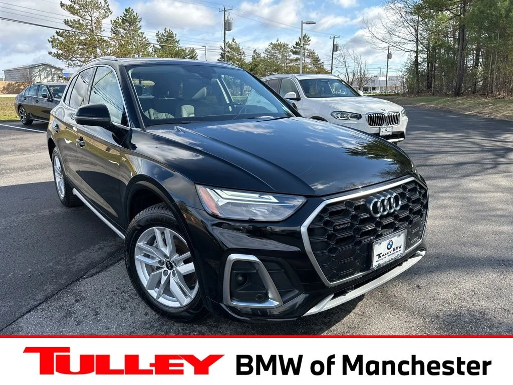 2023 Audi Q5 45 Premium's photo