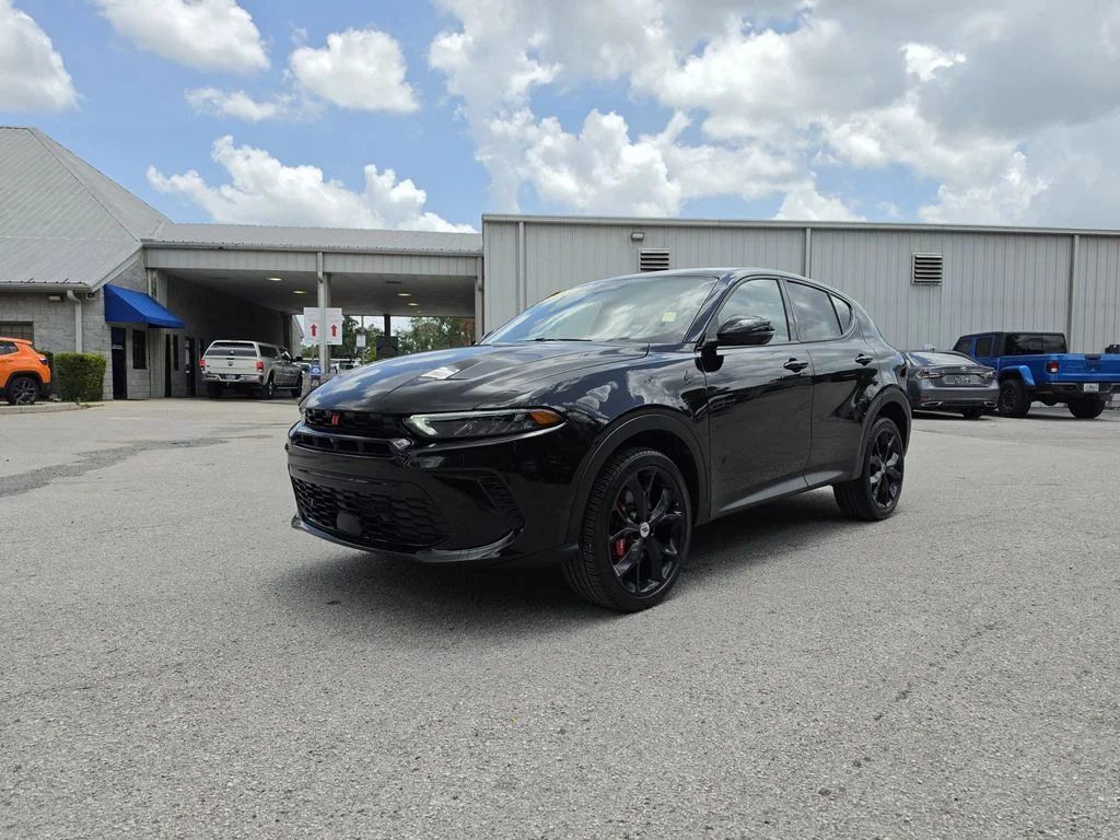 Used 2023 Dodge Hornet GT with VIN ZACNDFAN0P3A04035 for sale in Inverness, FL