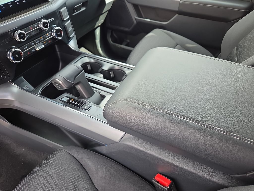 New 2026 Carbonized Gray Metallic Ford XLT image 25