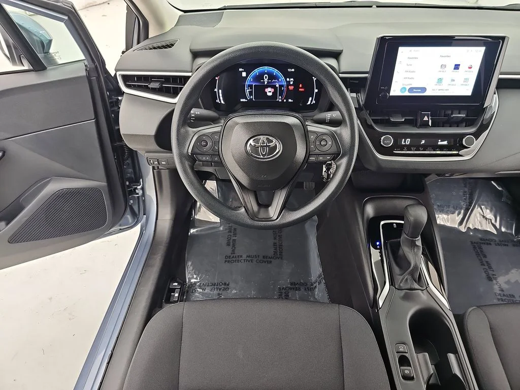 Used 2026  Toyota LE image 19