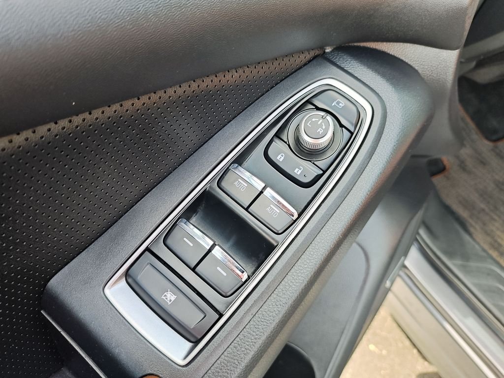 Used 2025 Gray Subaru Touring image 11