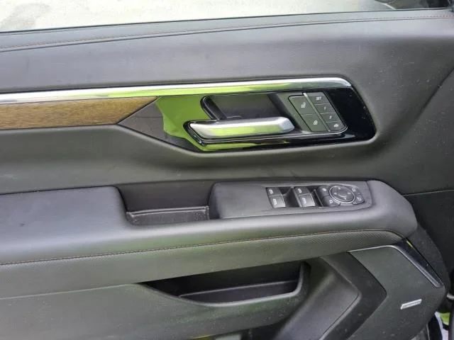 Certified Used 2025 Black Chevrolet High Country image 12