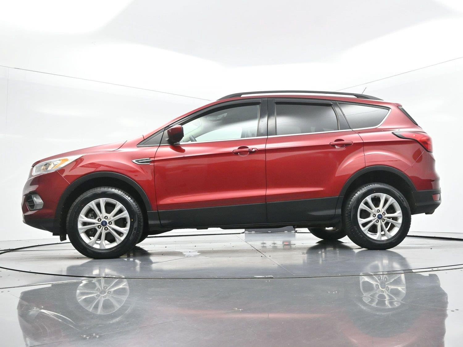 Used 2019 Ruby Red Metallic Tinted Clearcoat Ford SEL image 43
